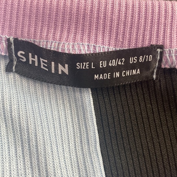 Shein Stitched Colorblock Crop Top - Picture 7 of 13
